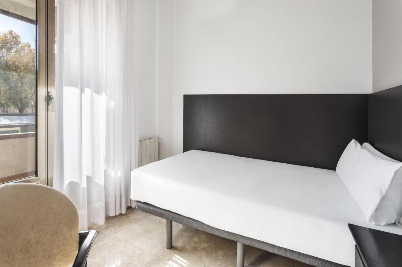 Hotel Victoria Valdemoro Esterno foto
