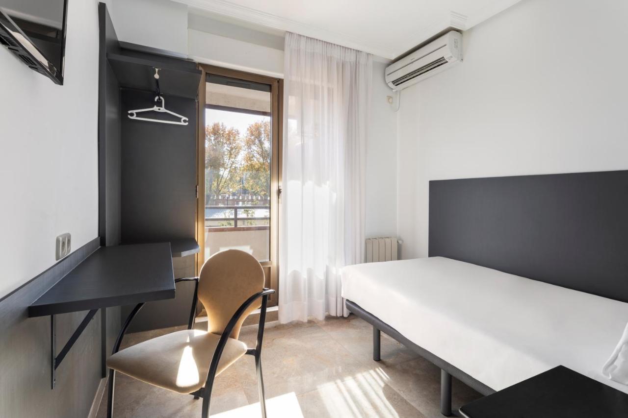 Hotel Victoria Valdemoro Esterno foto