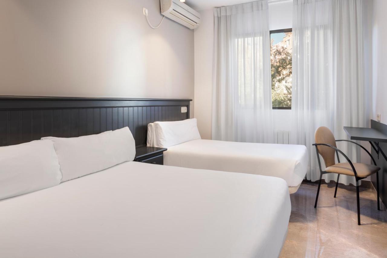 Hotel Victoria Valdemoro Esterno foto
