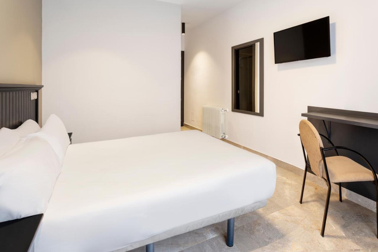 Hotel Victoria Valdemoro Esterno foto