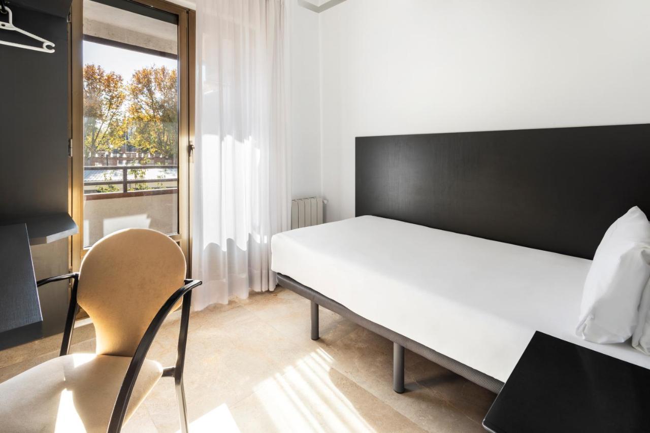 Hotel Victoria Valdemoro Esterno foto