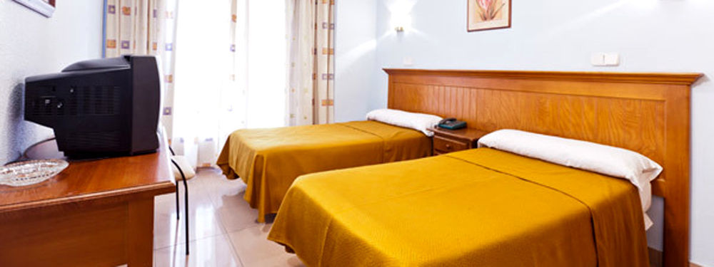 Hotel Victoria Valdemoro Esterno foto