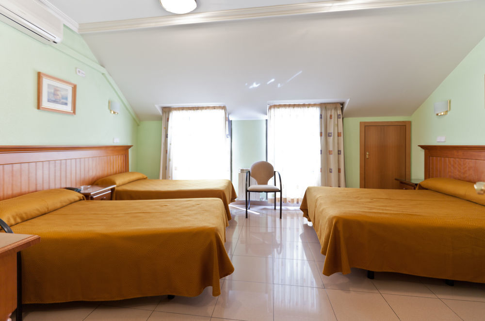 Hotel Victoria Valdemoro Esterno foto